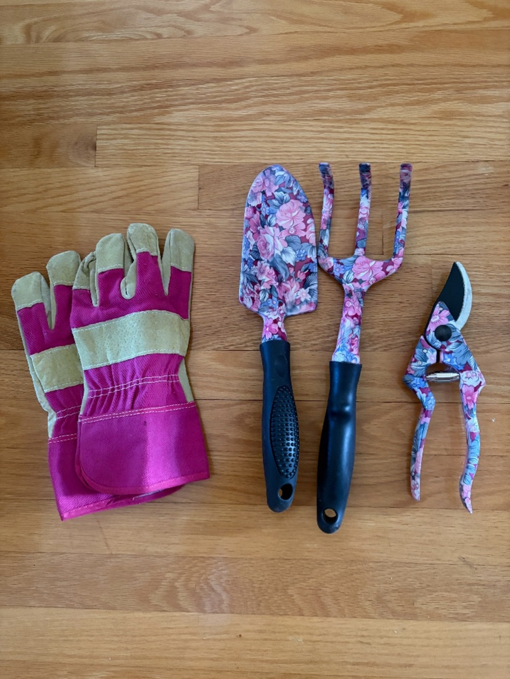 Ladies Gardening Tools
